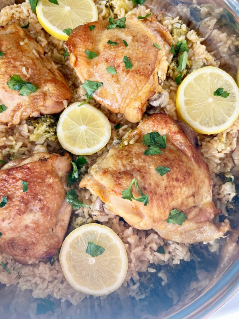 instant pot chicken and brown rice (with broccoli)