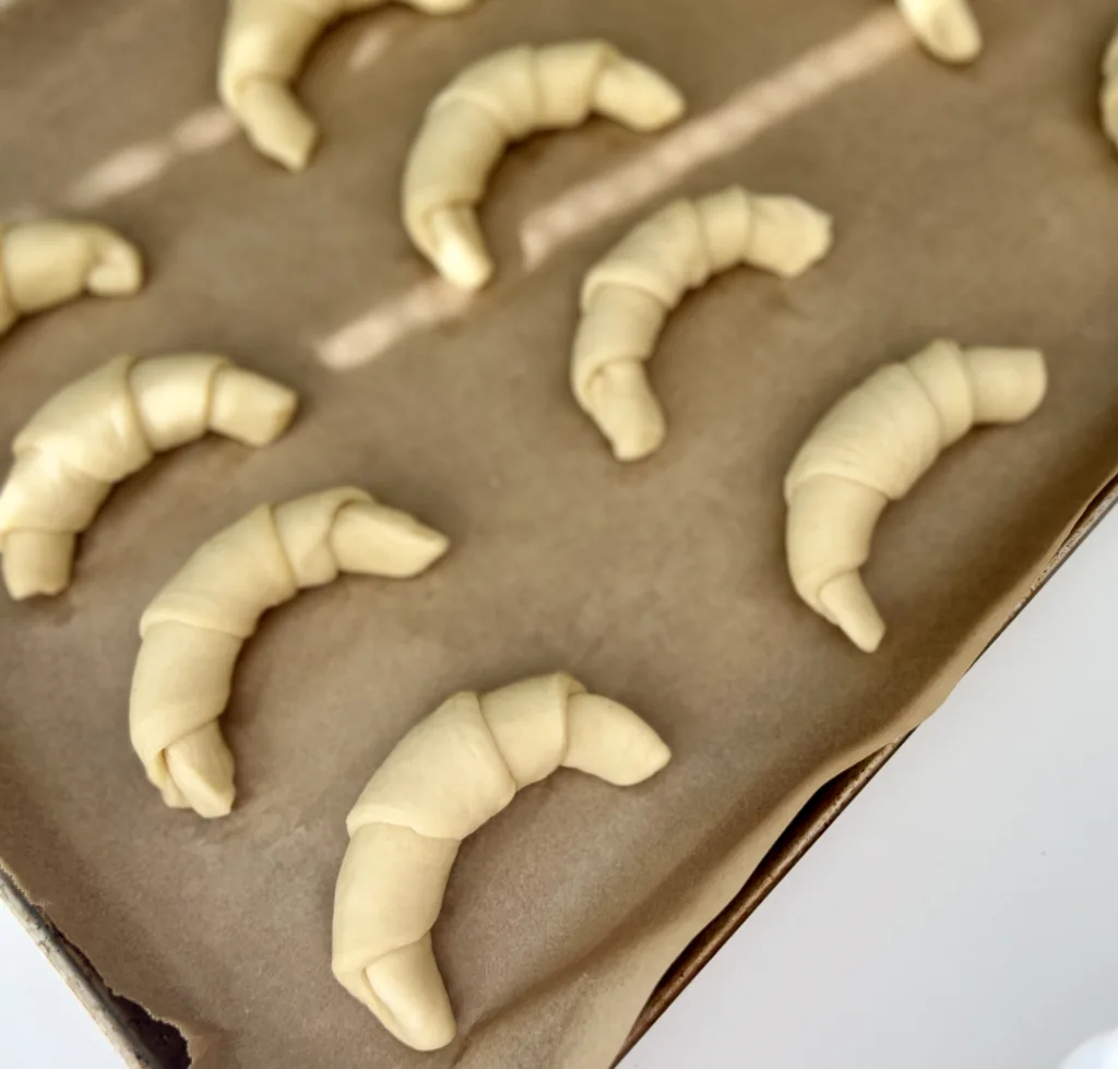 sourdough crescent rolls - Gently curve the rolls on the baking sheet