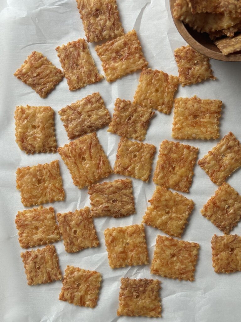 sourdough cheese crackers