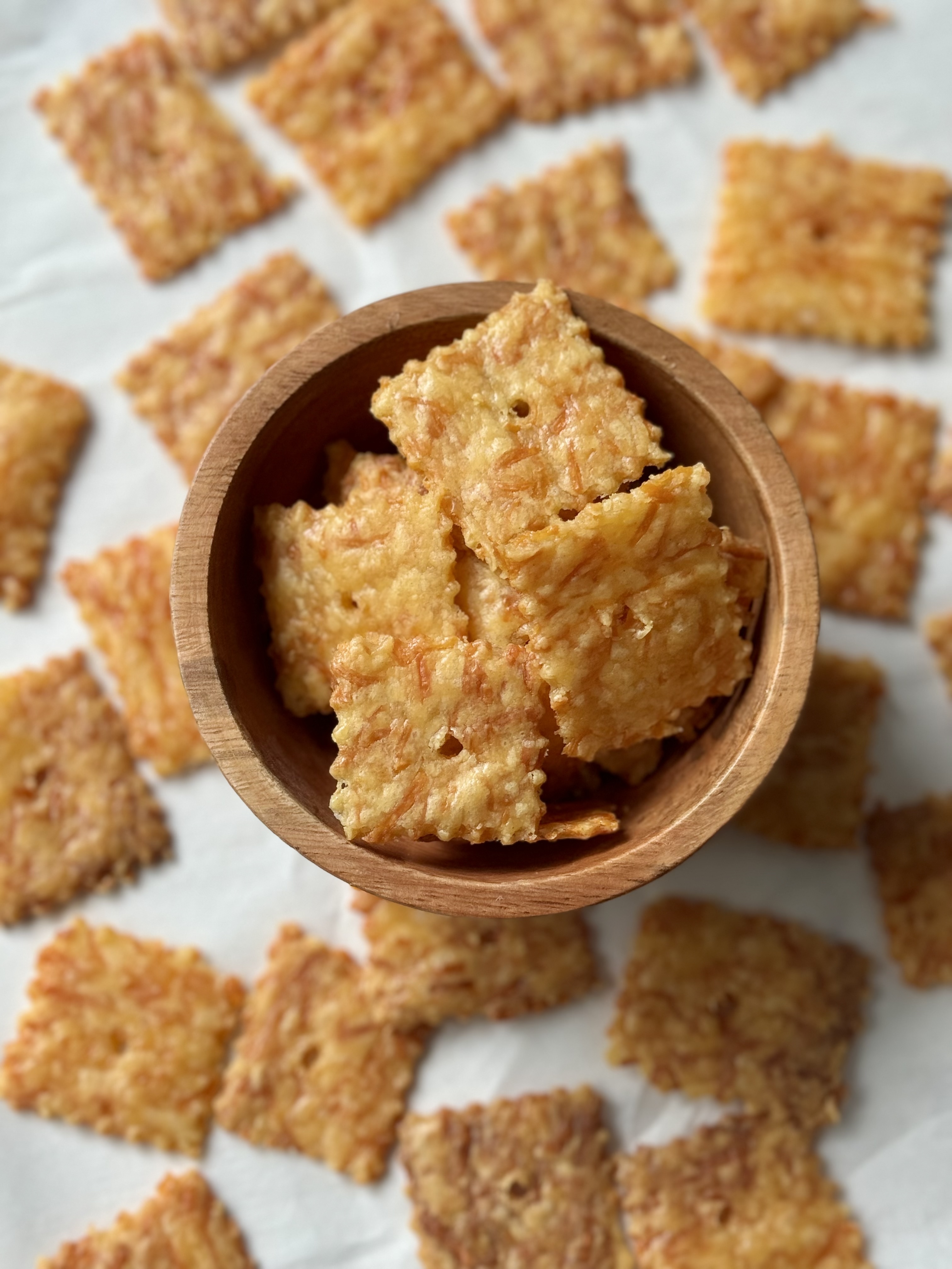 sourdough cheese crackers