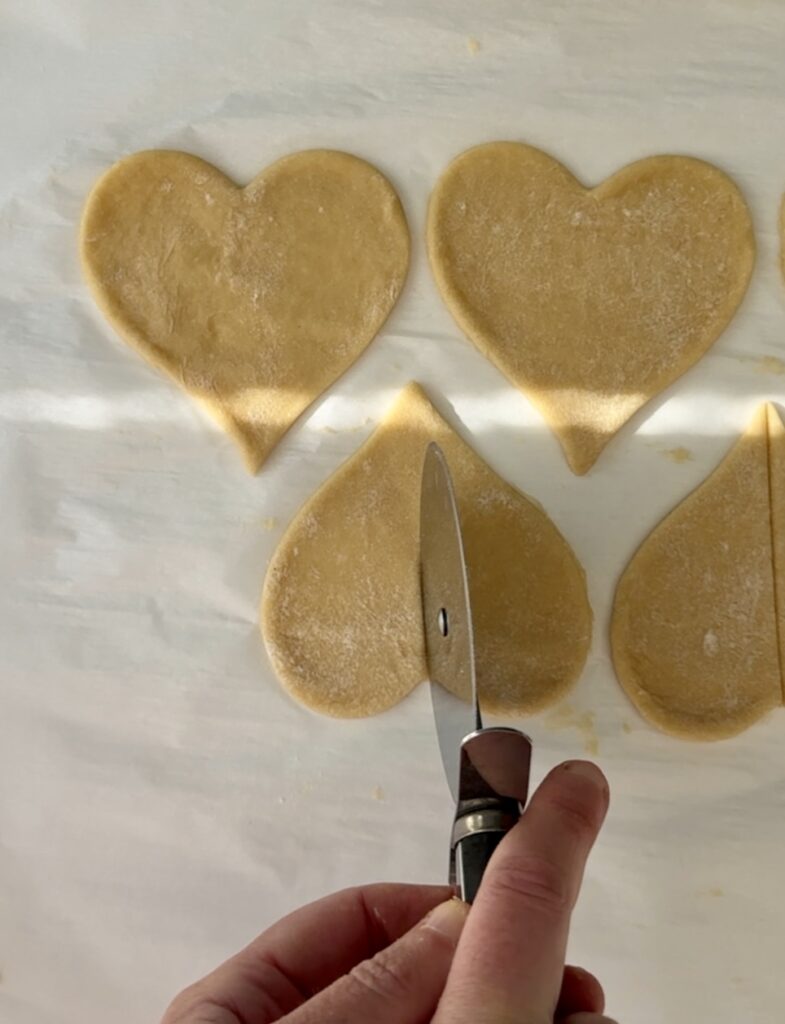 shaping ghost jammie dodgers