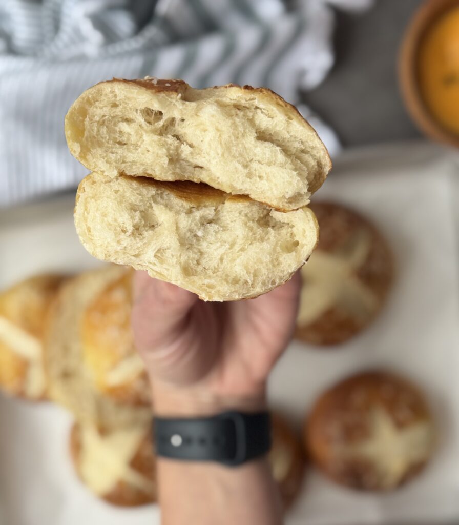 sourdough pretzel buns