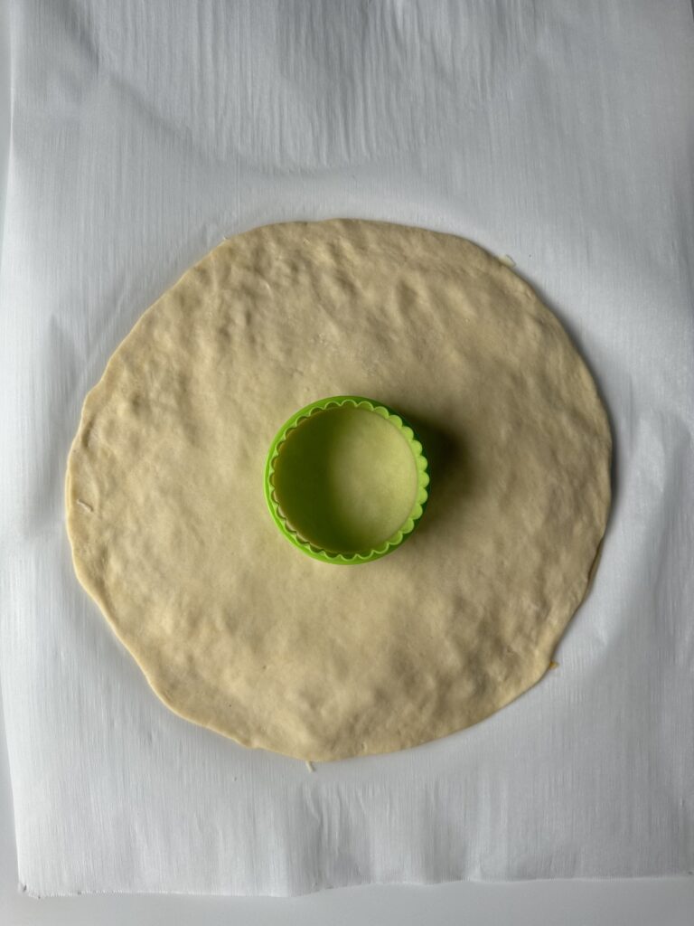 shaping sourdough star bread