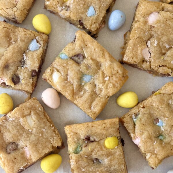 cadbury mini egg blondies