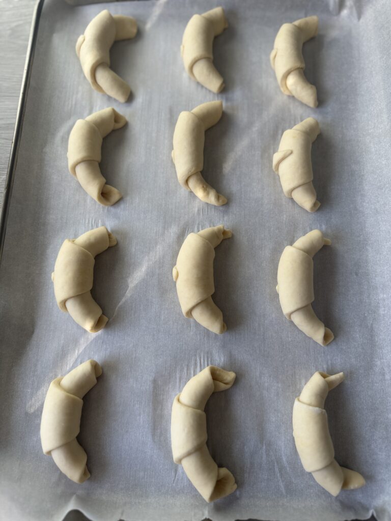 shaped crescent rolls