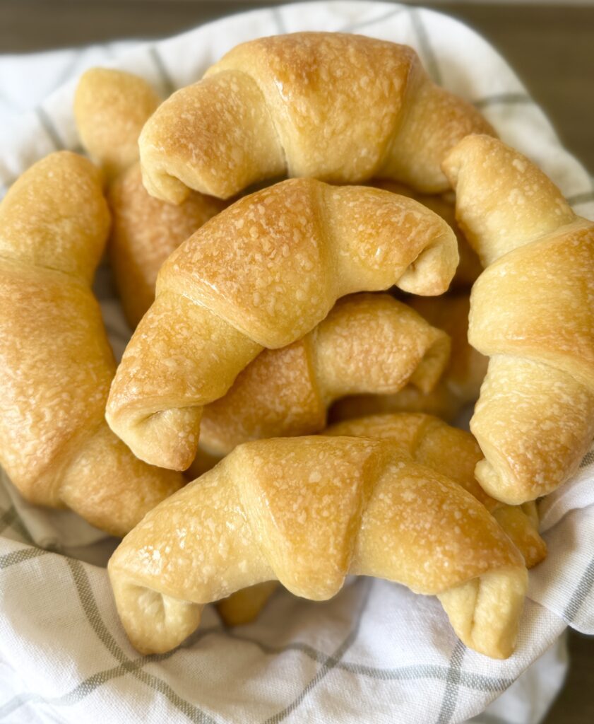 sourdough discard crescent rolls