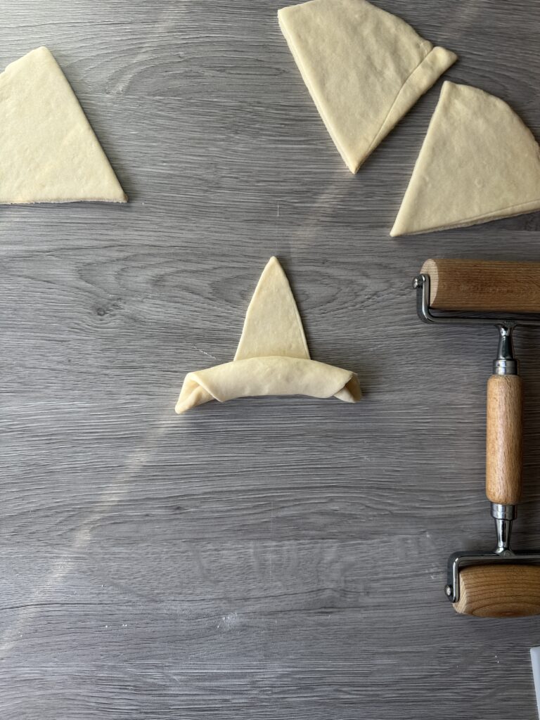 shaping crescent rolls