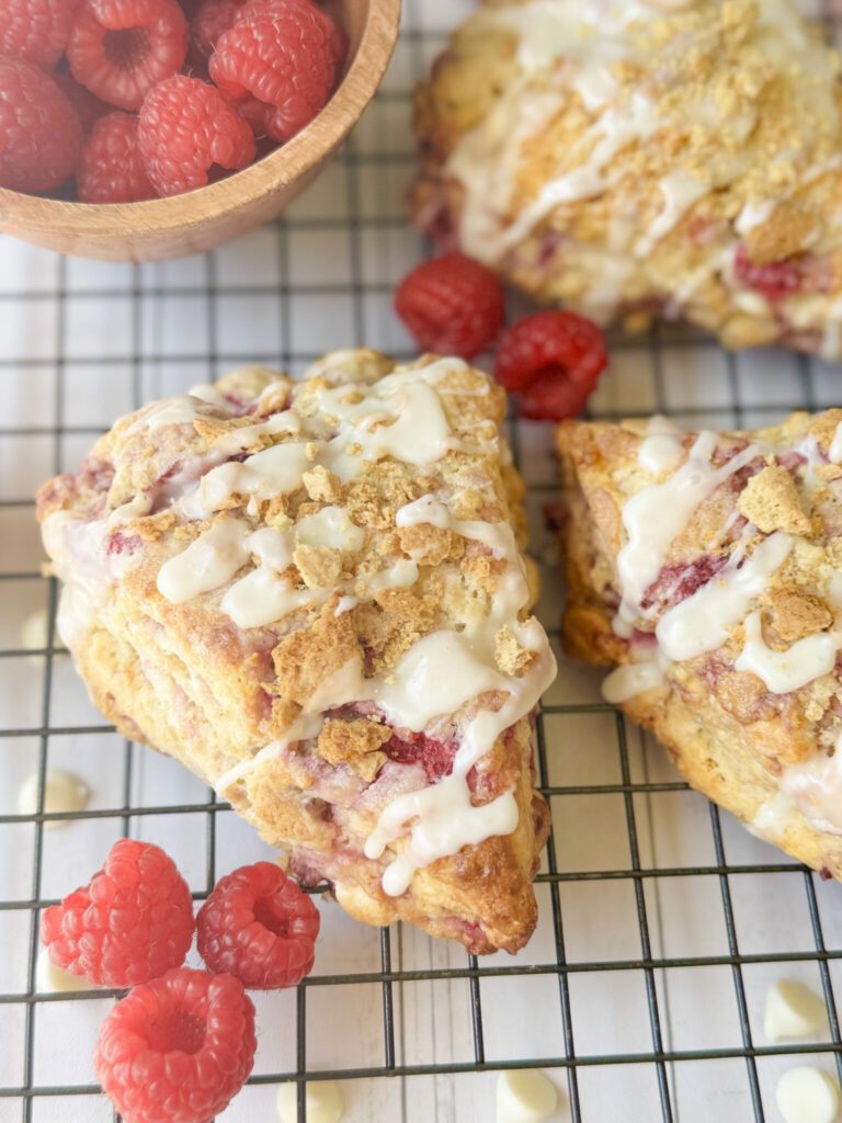 raspberry cheesecake scones