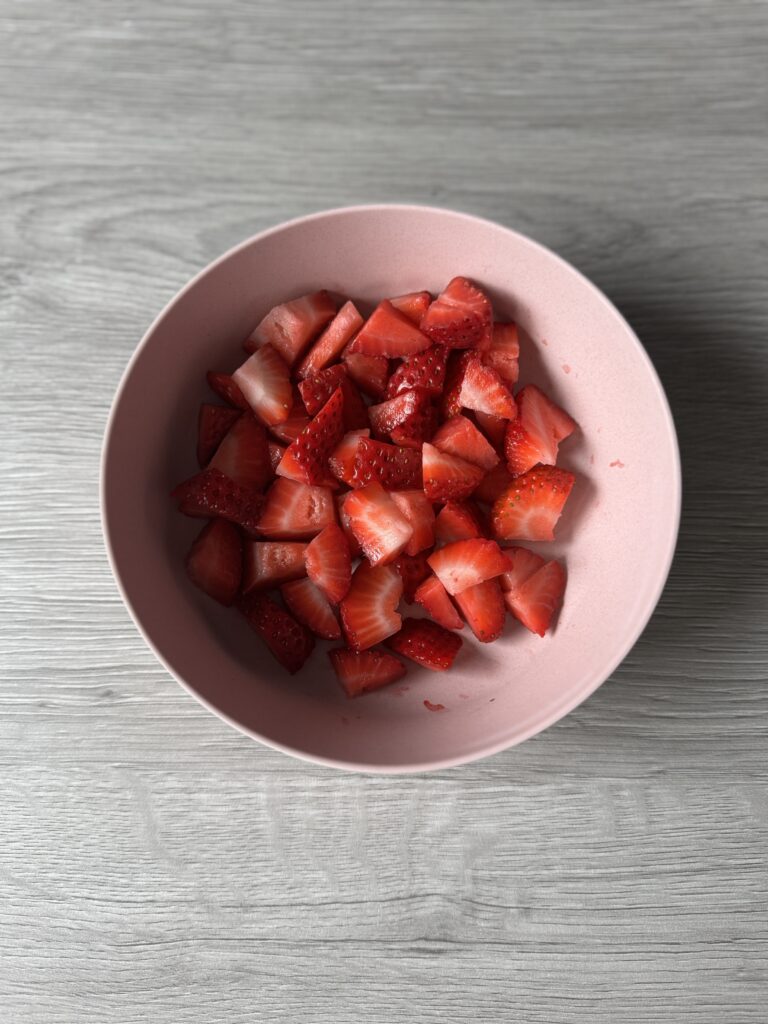 preparing strawberries