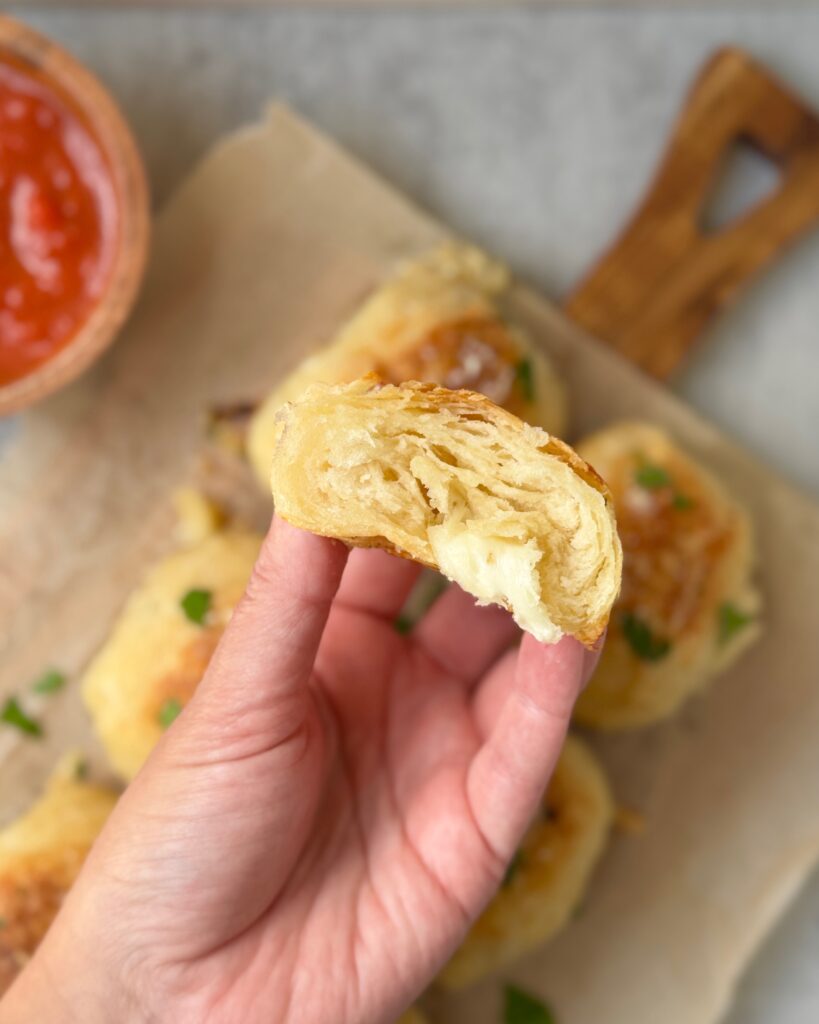biscuit bomb crumb
