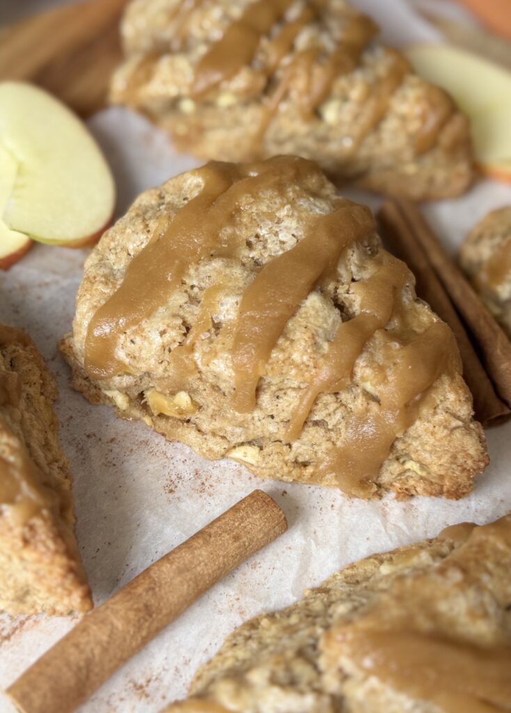 apple cinnamon sourdough scones
