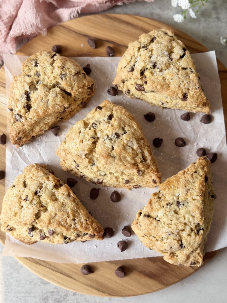 chocolate chip sourdough scones