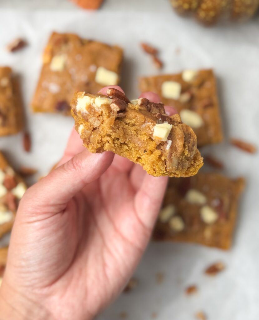 sourdough pumpkin blondies