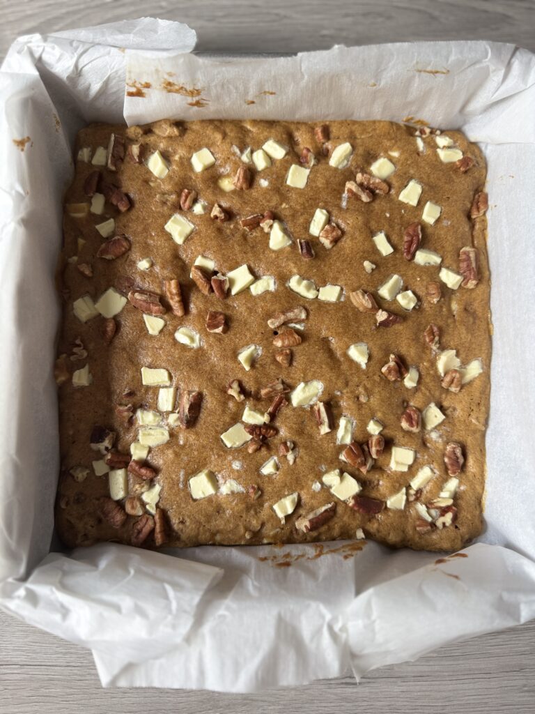 baked sourdough pumpkin blondies