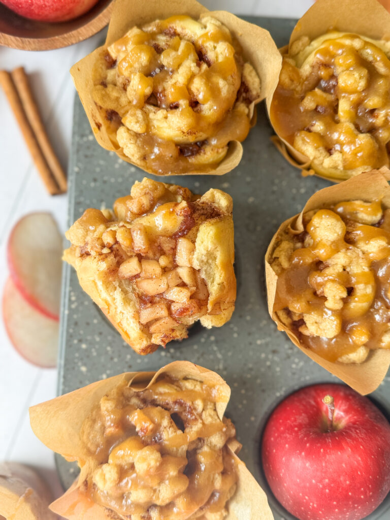 sourdough discard apple cinnamon roll muffins