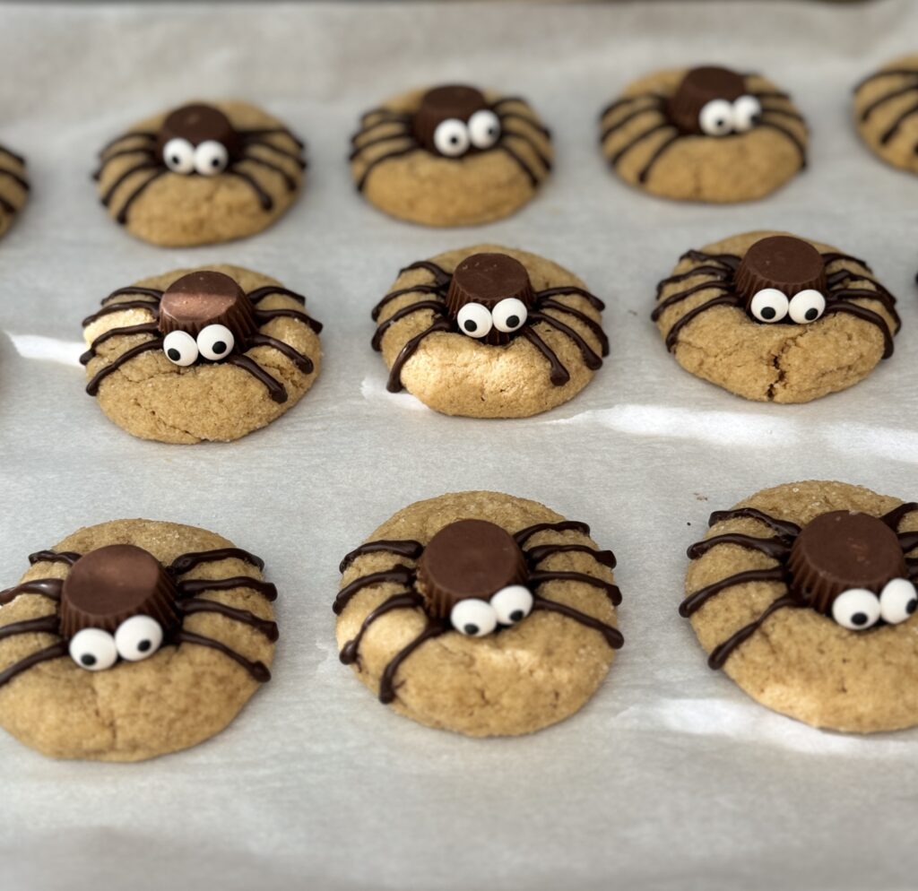 assembled spider cookies