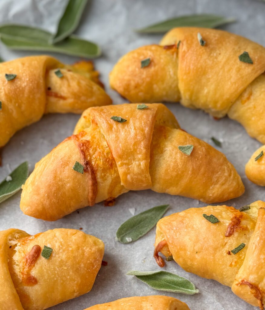 cheese stuffed sourdough cresent rolls