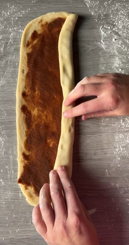 sourdough cinnamon swirl bread wreaths