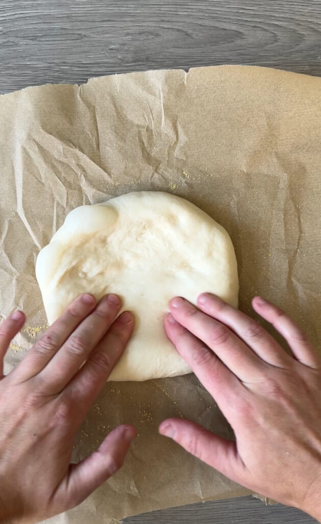 start strectching the dough out