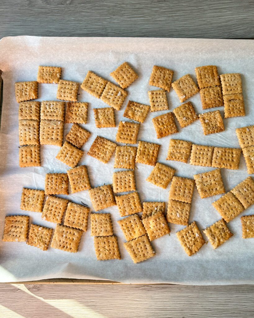 baked whole wheat crackers