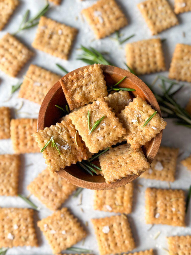 whole wheat sourdough discard crackers