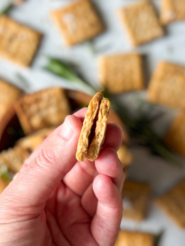 sourdough crackers