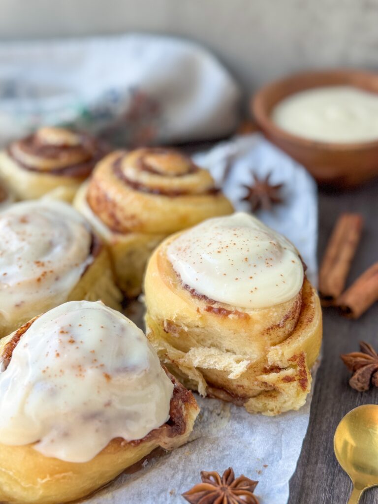 sourdough cinnamon rolls