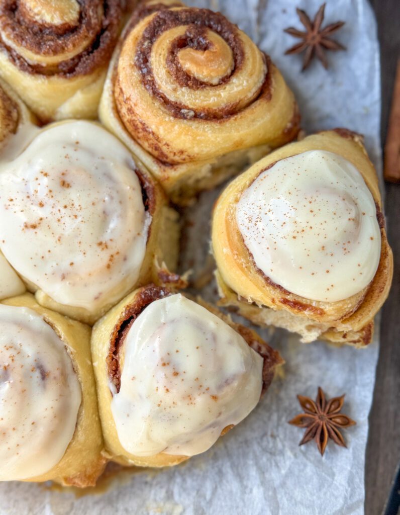 sourdough cinnamon rolls