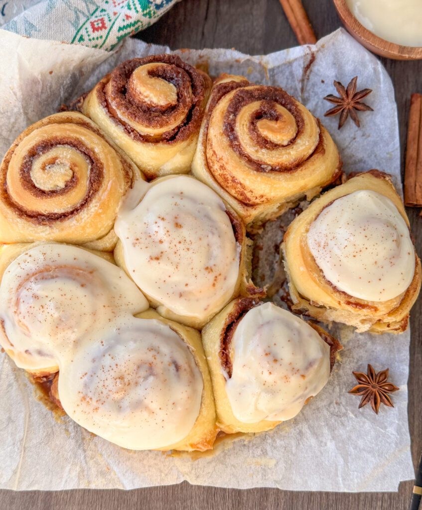 sourdough cinnamon rolls