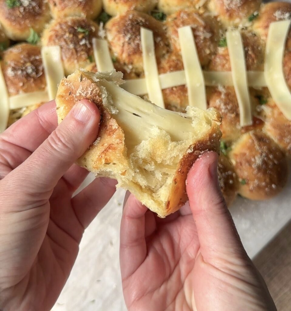 game day pull-apart bread