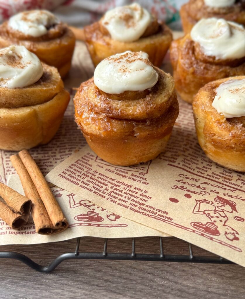 sourdough discard cinnamon roll muffins