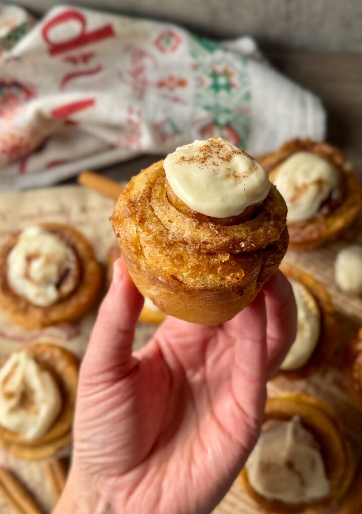 sourdough discard cinnamon roll muffins