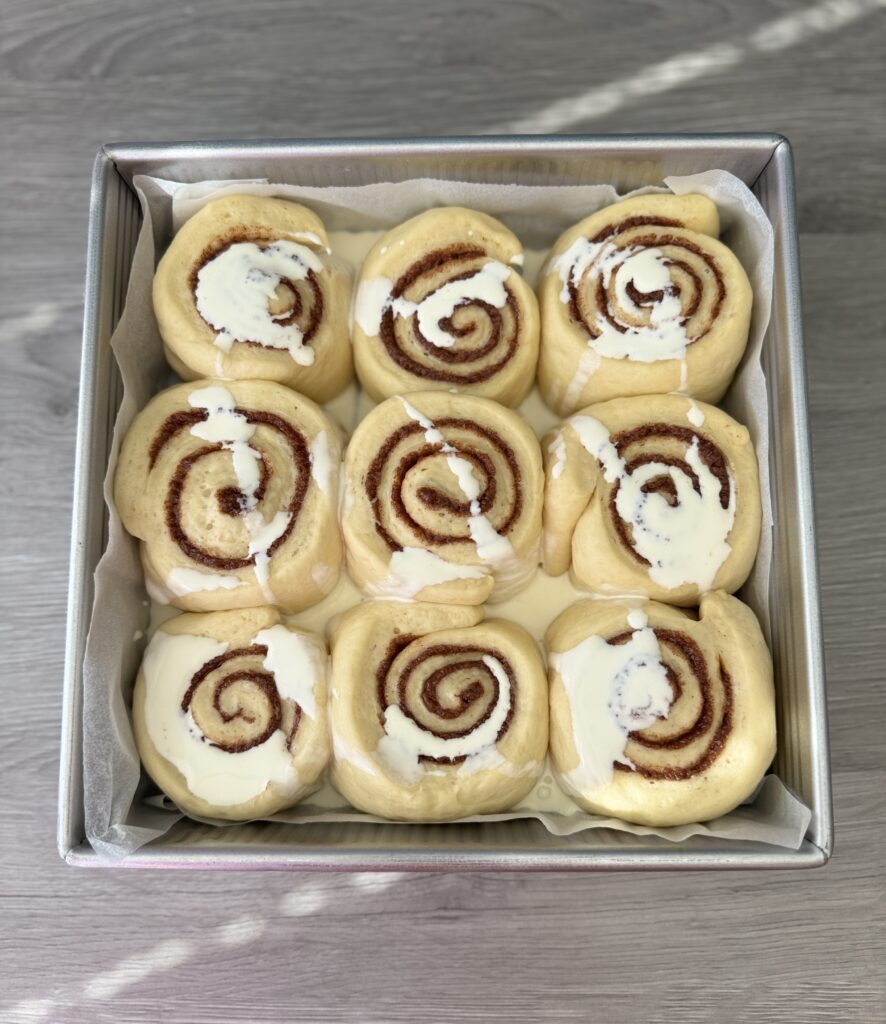 sourdough discard cinnamon rolls