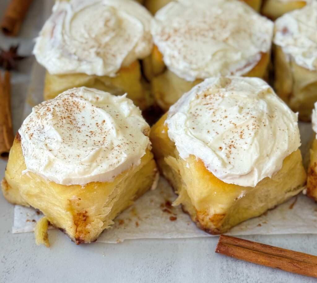 sourdough discard cinnamon rolls