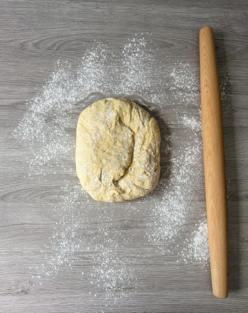 shaping discard cinnamon rolls