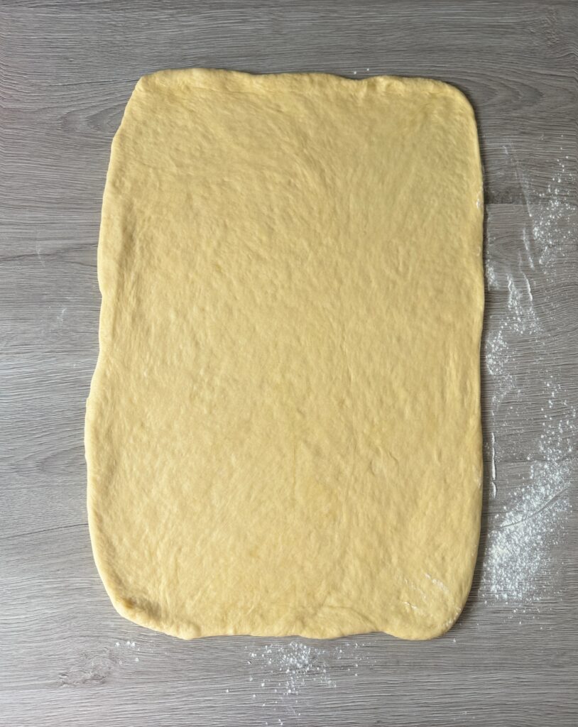 shaping discard cinnamon rolls