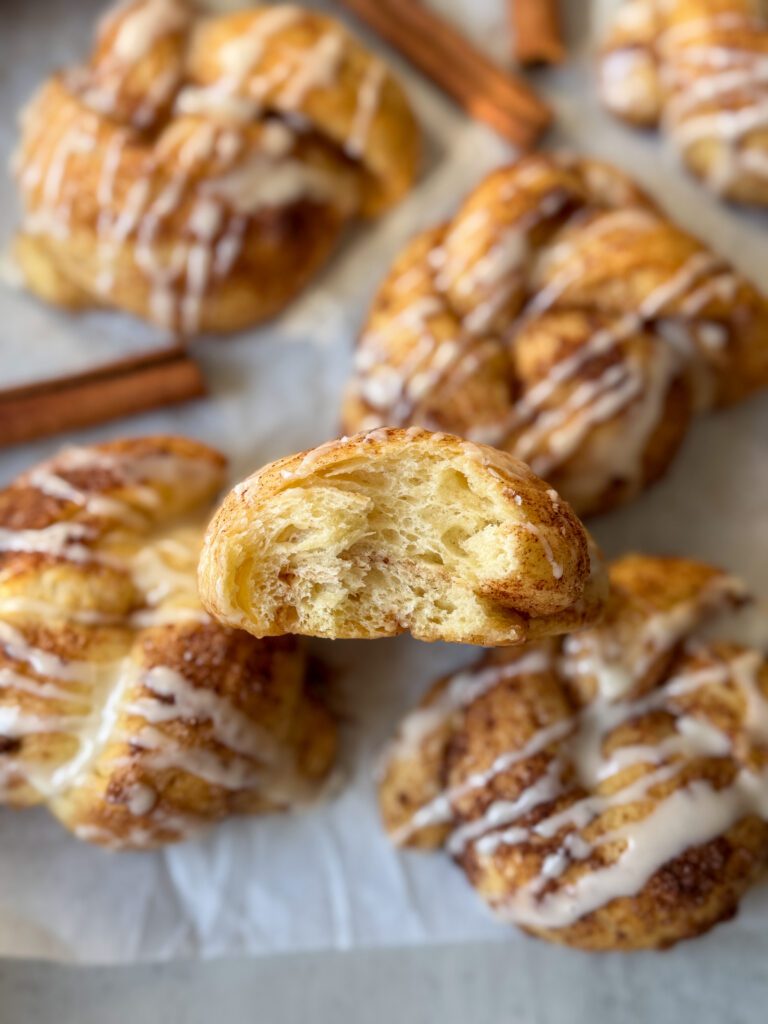 cinnamon sugar knot crumb