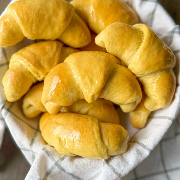 sourdough discard crescent rolls