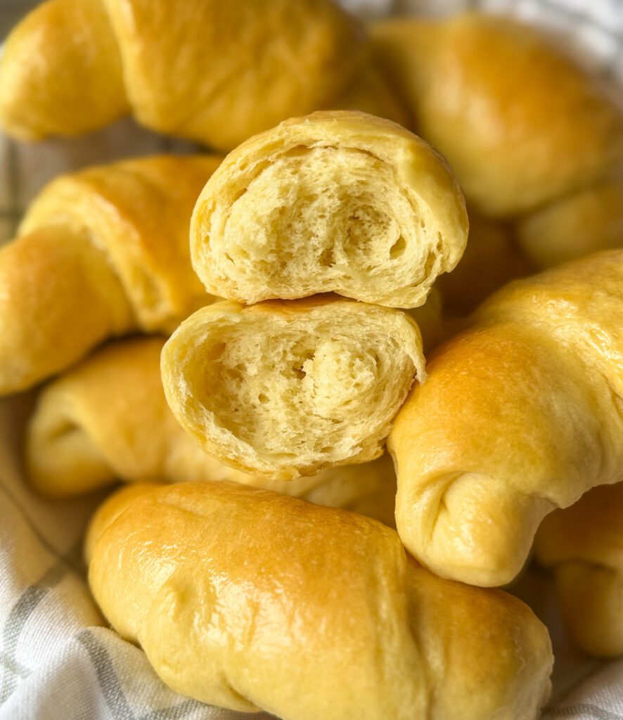 sourdough discard crescent rolls