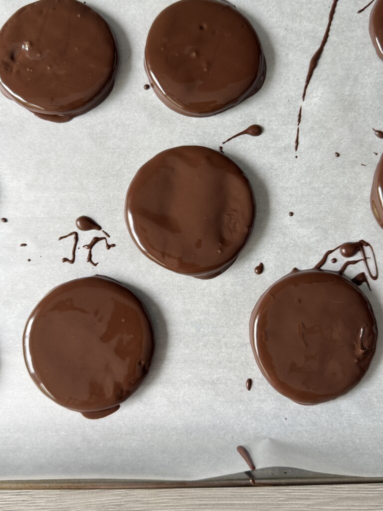 coating thin mint cookies