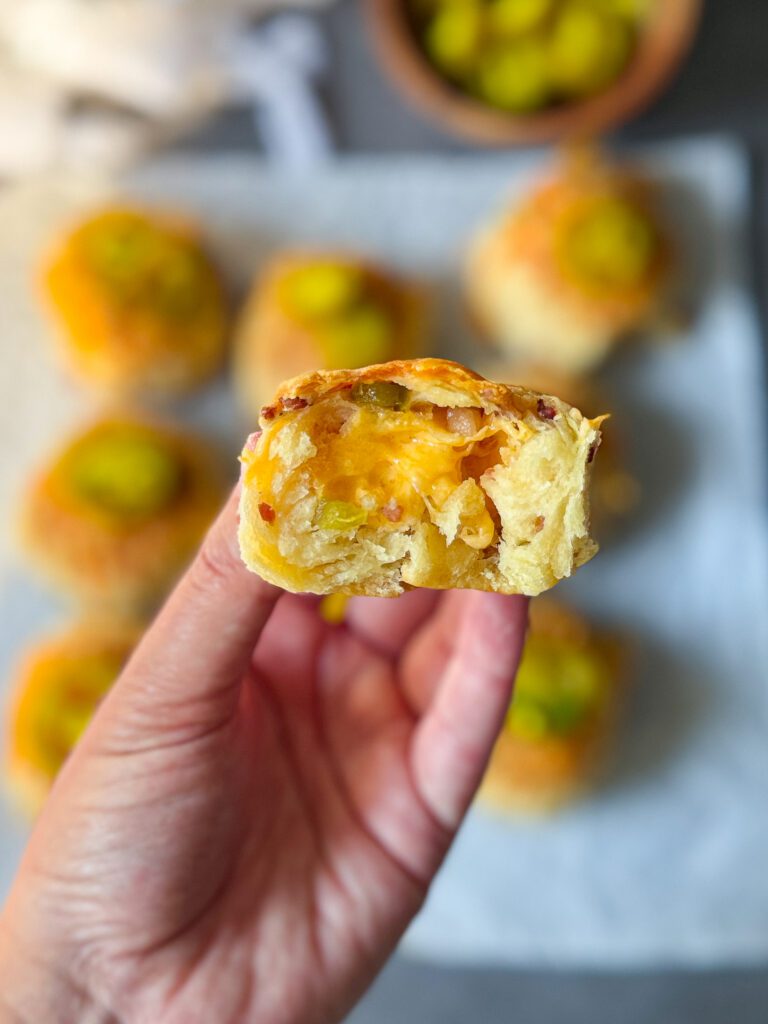 jalapeno cheddar sourdough biscuit bombs