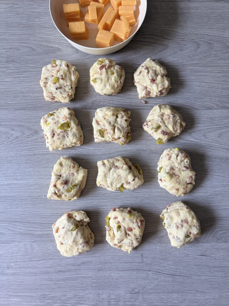 shaping biscuit bombs