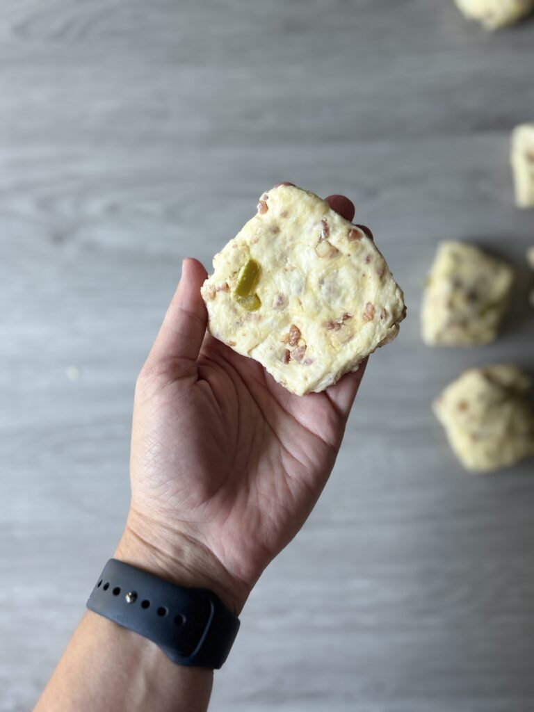 shaping biscuit bombs