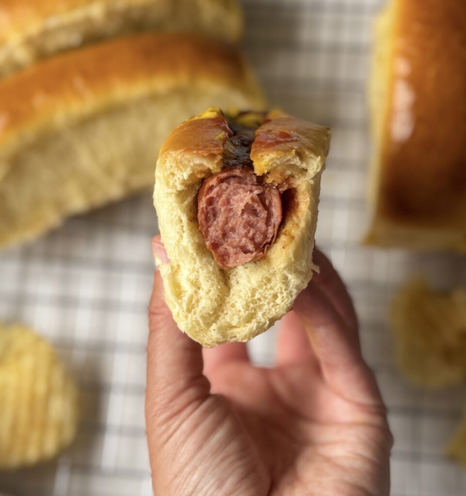 sourdough discard hot dog buns