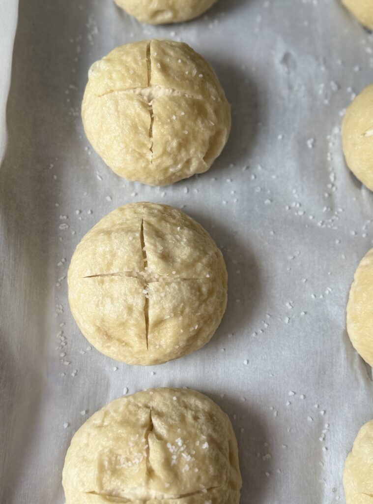 scoring and topping discard pretzel buns