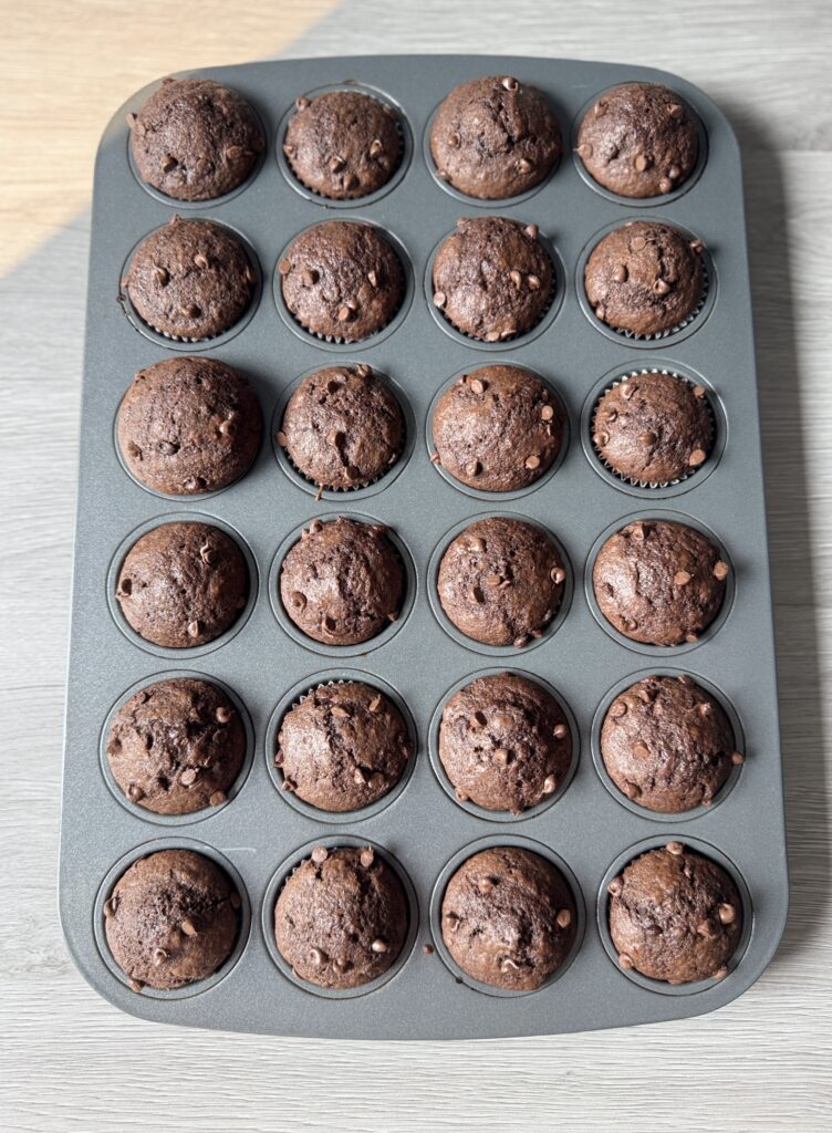 baked donut muffins