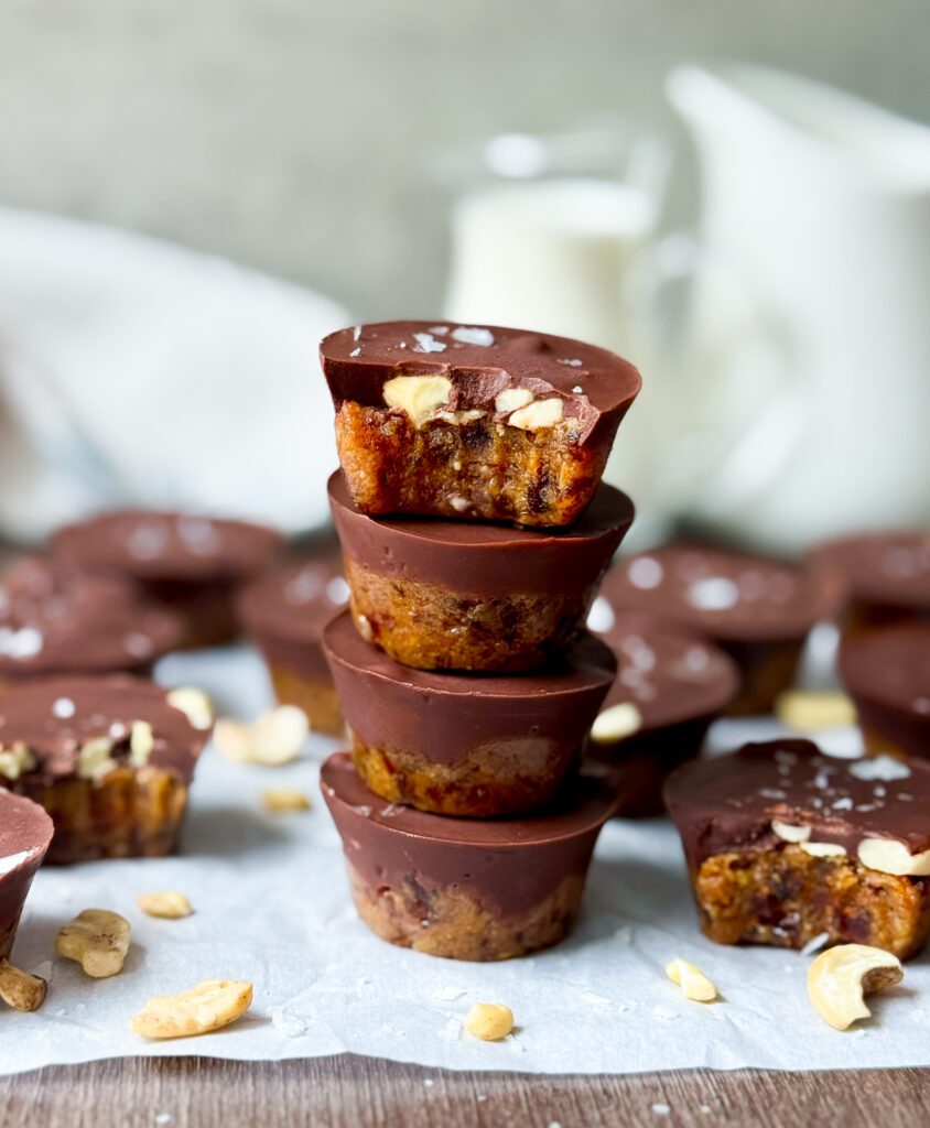 snicker protein bites