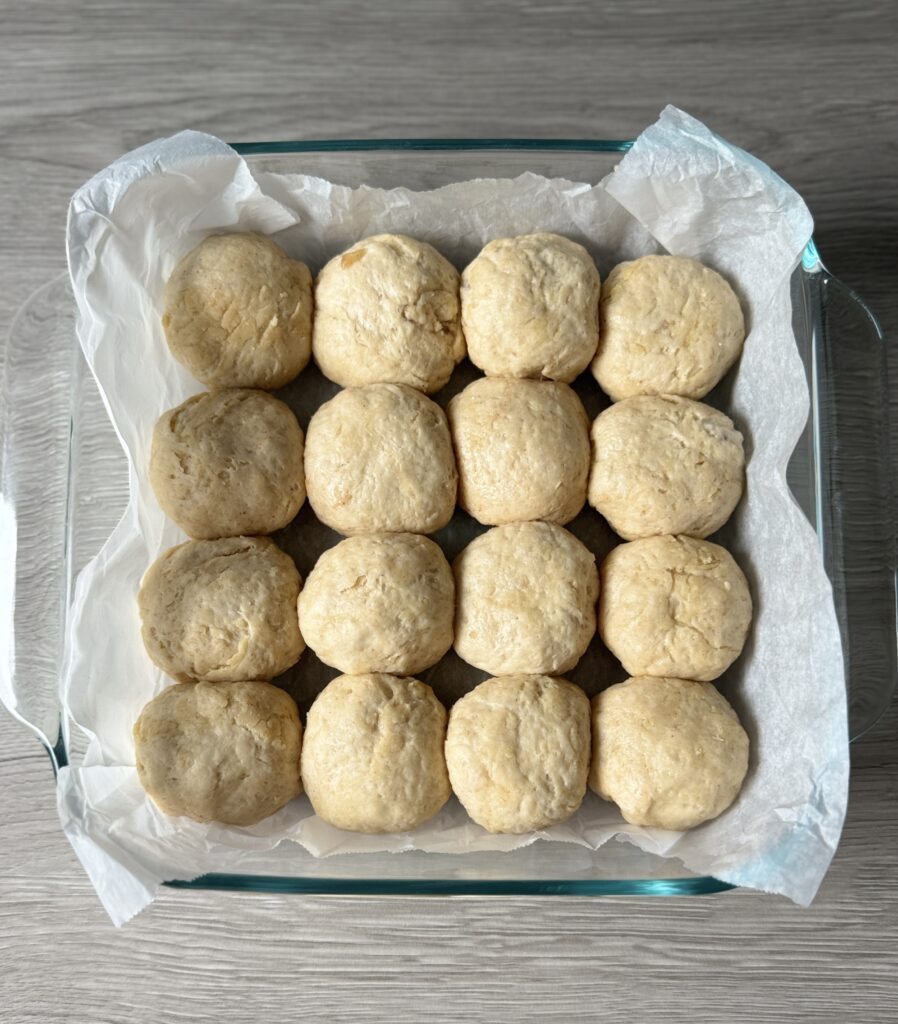 apple pie biscuit bombs