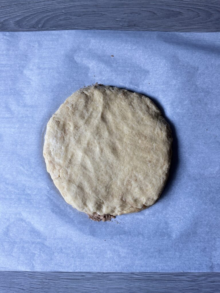 shaping cinnamon roll scones