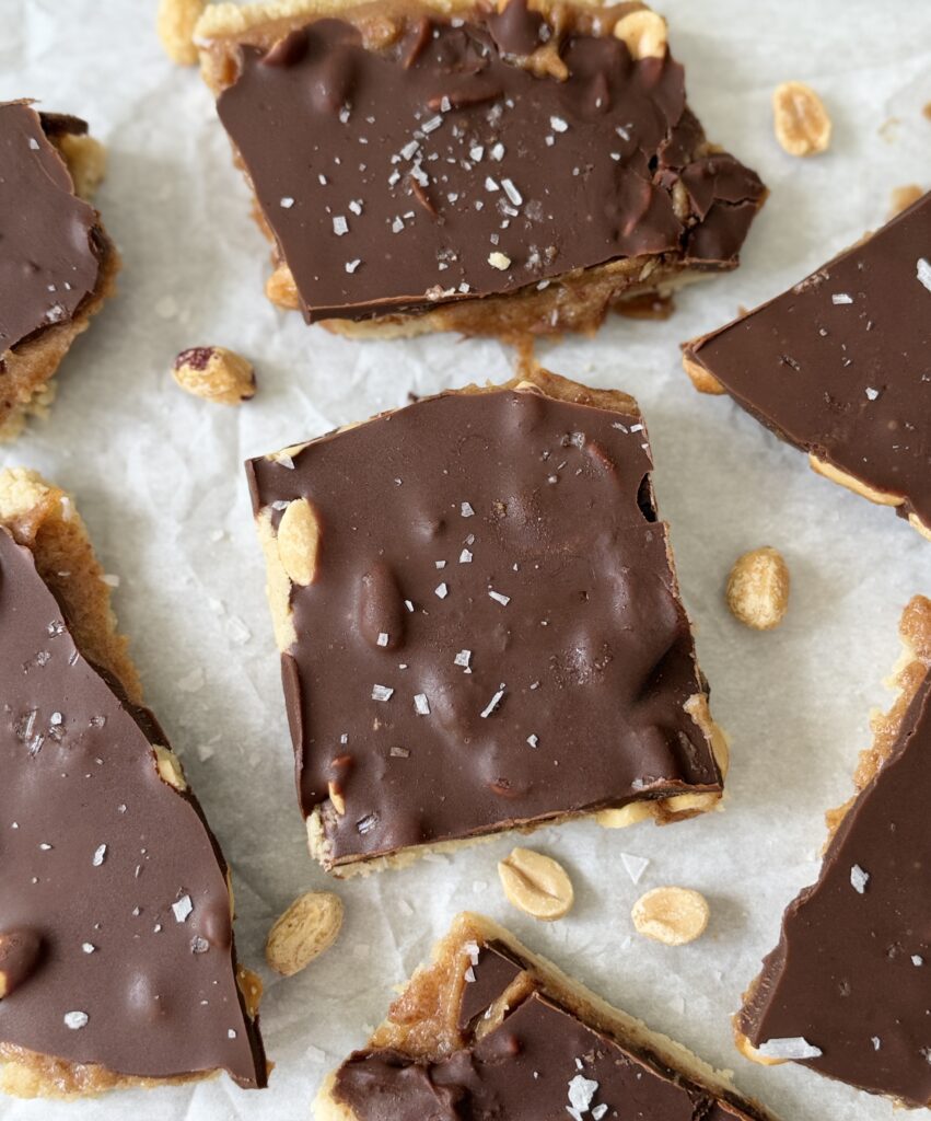 no bake snickers bark